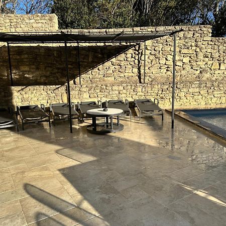 Appartement Avec Piscine Privee Dans Residence Pour 6 Personnes Uzes Exterior photo