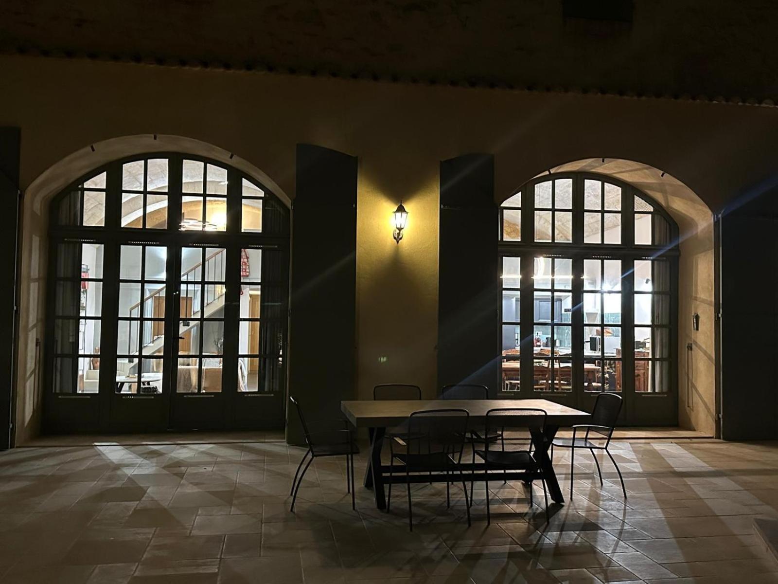 Appartement Avec Piscine Privee Dans Residence Pour 6 Personnes Uzes Exterior photo